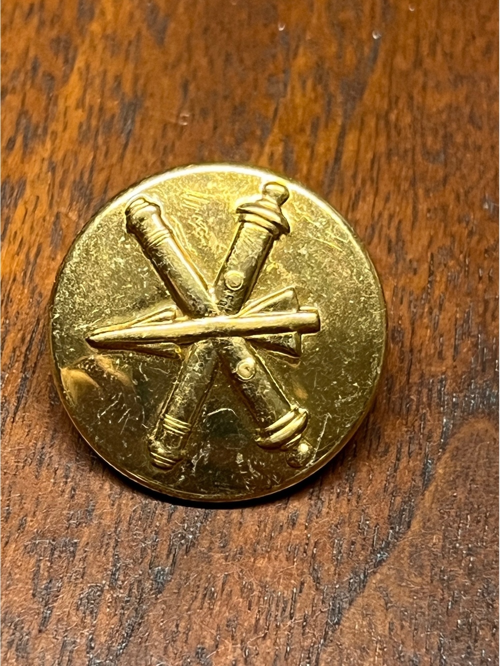 Vintage US Army Air Defense Artillery Enlisted Collar Disc Pin